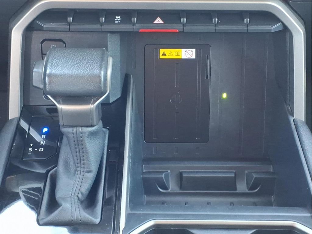 Used 2023 Toyota Tundra Limited w/ Power Package image 24