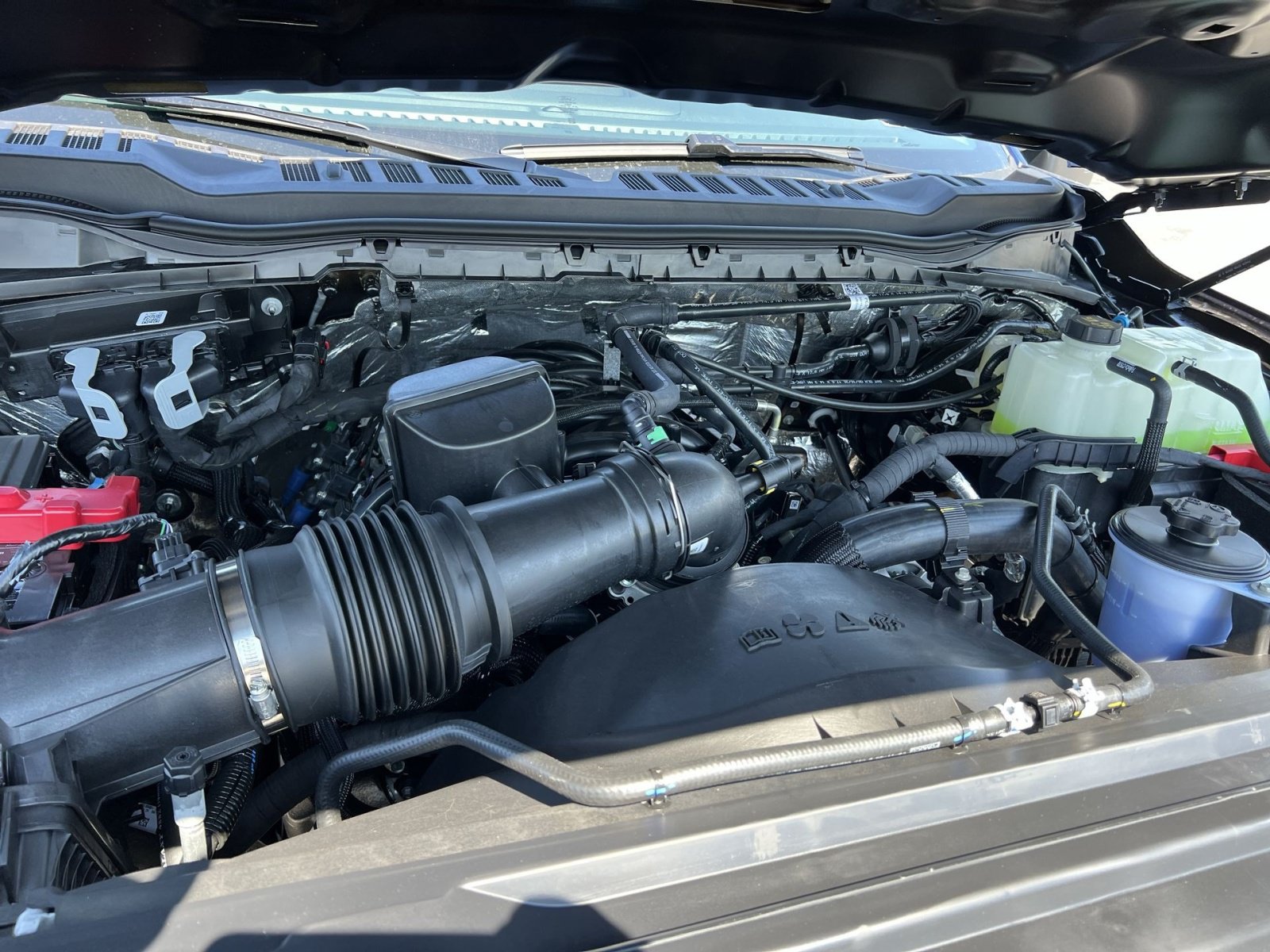 New 2027 Ford F250 XLT w/ XLT Premium Package AWD/4WD image 27