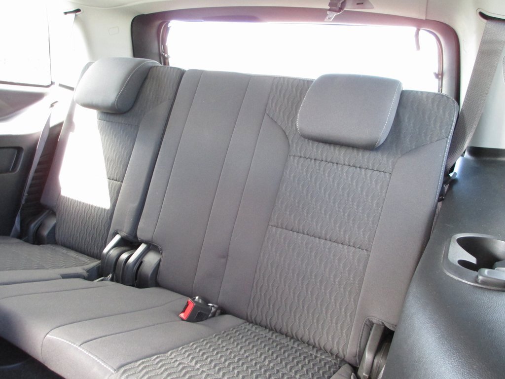 Used 2016 GMC Yukon SLE w/ Convenience Package image 17