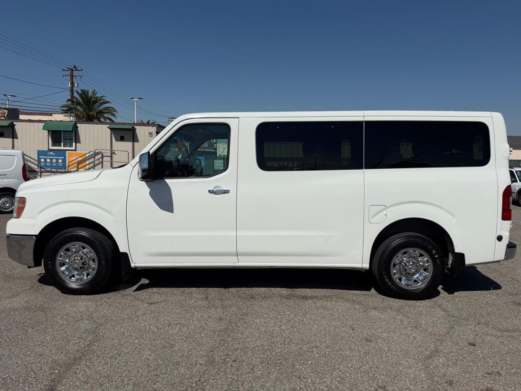 Used 2015 Nissan NV 3500 SV w/ Technology Package RWD image 10