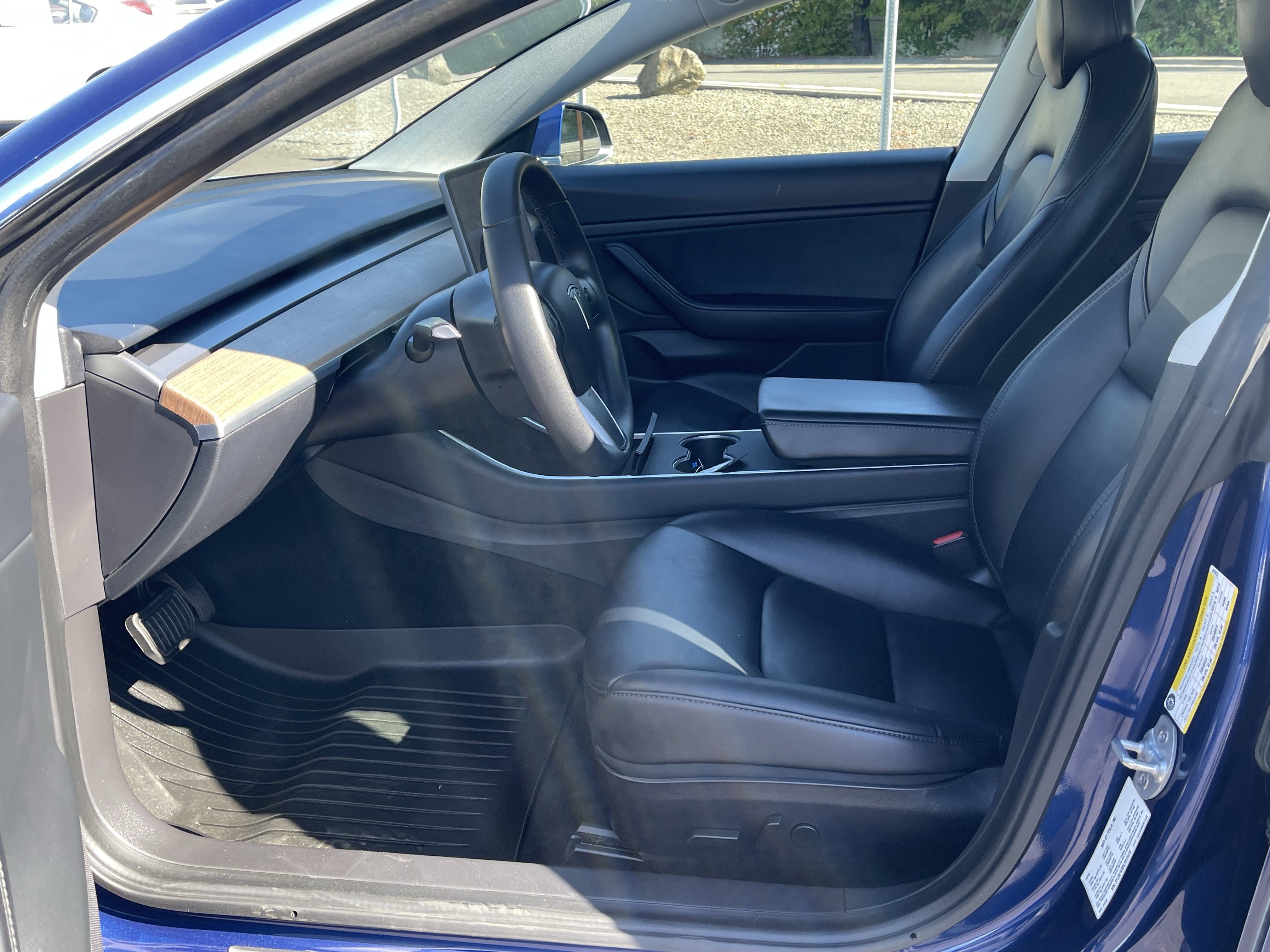 Used 2020 Tesla Model 3 Long Range AWD/4WD image 11
