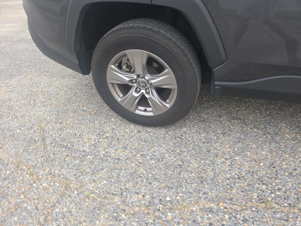 Used 2023 Toyota RAV4 XLE w/ Convenience Package FWD image 17