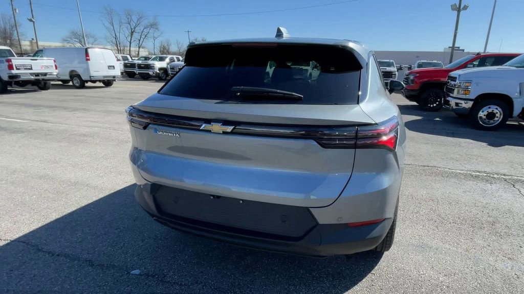 New 2026 Chevrolet Equinox EV LT w/ LPO, All-Weather Mat Package FWD image 9