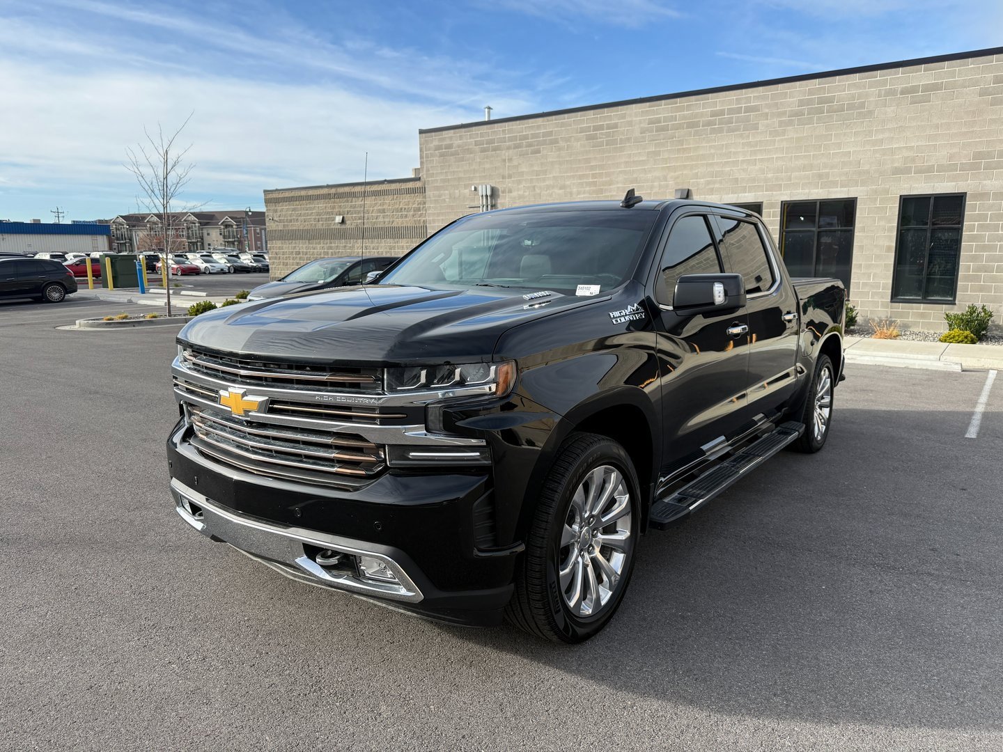 Used 2020 Chevrolet Silverado 1500 High Country w/ Technology Package image 3