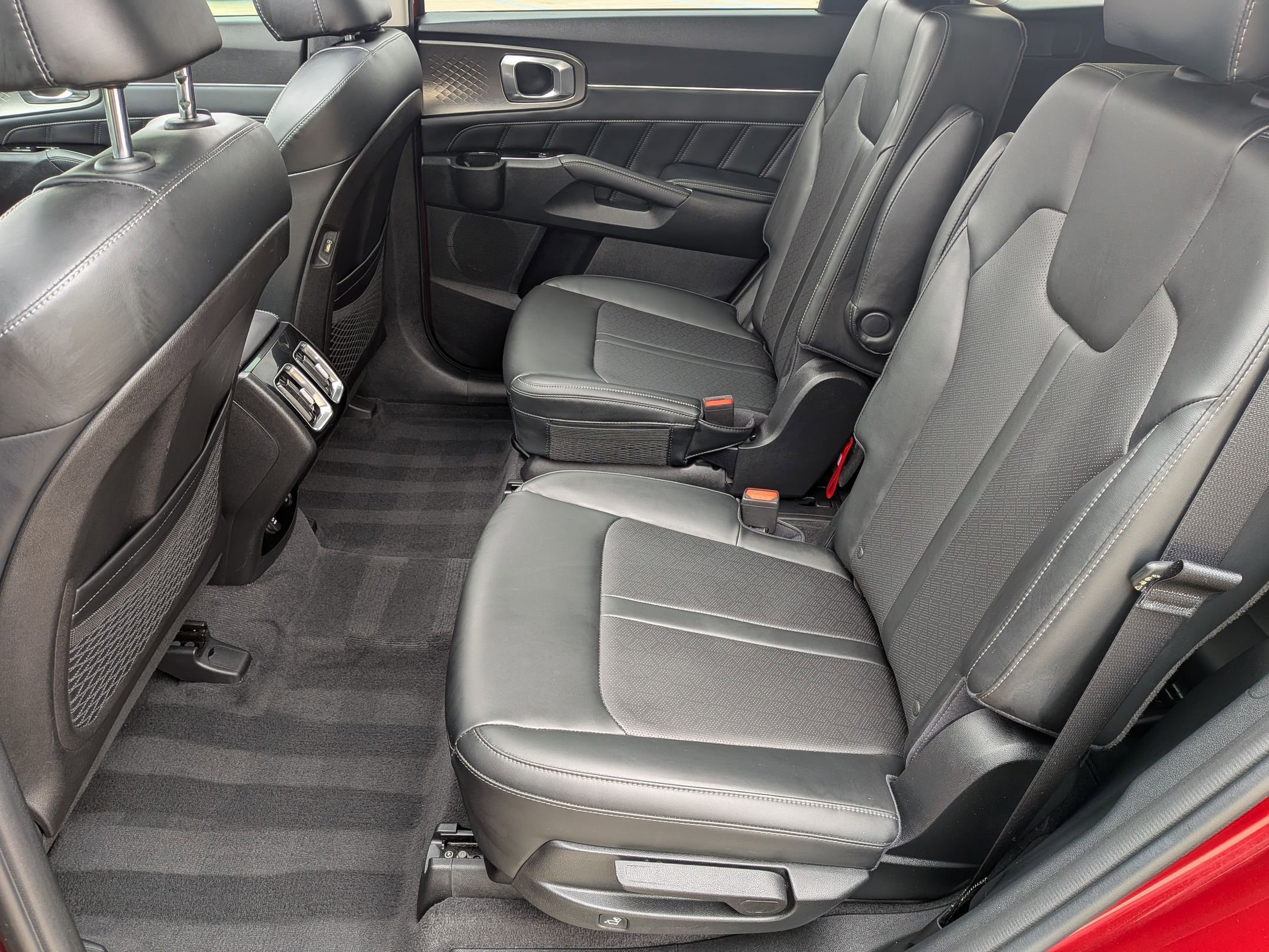 Used 2021 Kia Sorento SX FWD image 25