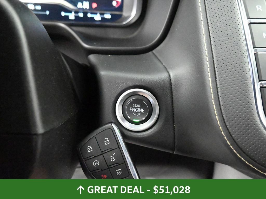 Used 2024 GMC Yukon SLT AWD/4WD image 43
