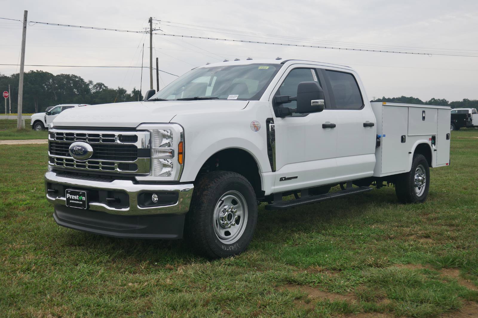 New 2025 Ford F350 XL w/ XL Chrome Package image 1