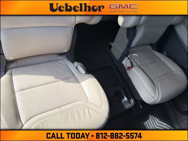 Used 2020 Ford Explorer Platinum w/ Premium Technology Package image 6