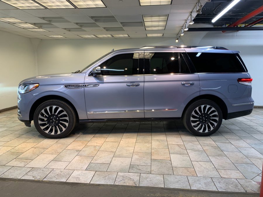 Used 2023 Lincoln Navigator Black Label AWD/4WD image 5