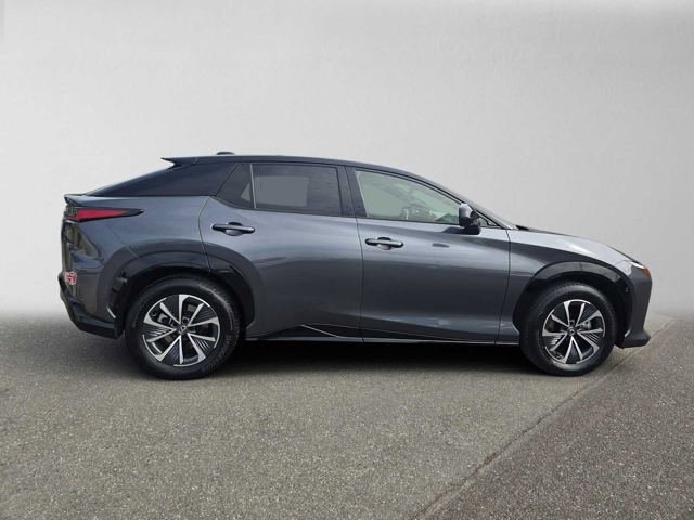 Certified 2023 Lexus RZ 450e Premium w/ Technology Package AWD/4WD image 2