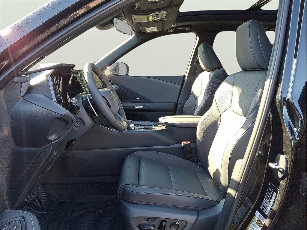 Used 2026 Lexus TX 350 AWD image 5