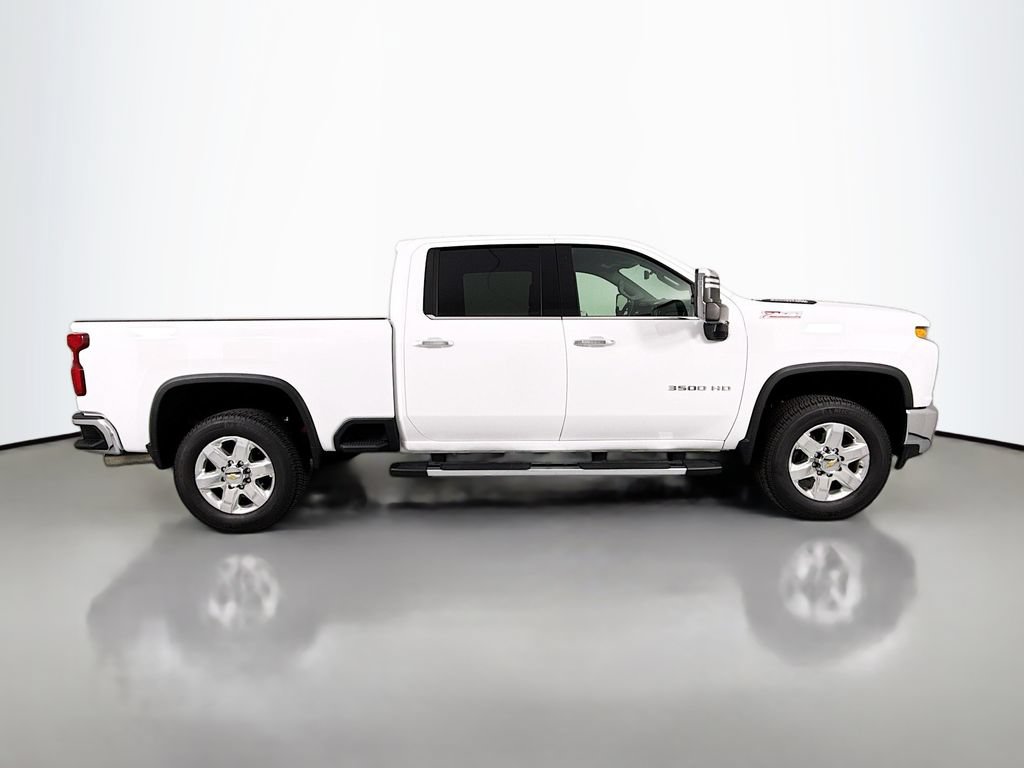 Used 2022 Chevrolet Silverado 3500 LTZ w/ LTZ Convenience Package AWD/4WD image 8