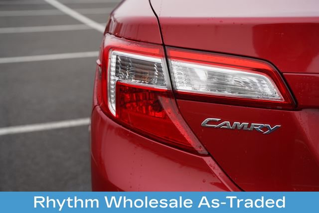 Used 2012 Toyota Camry LE image 32