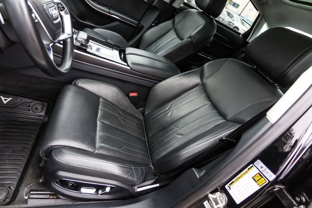 Used 2019 Audi A8 L 3.0T w/ Lighting Package image 33