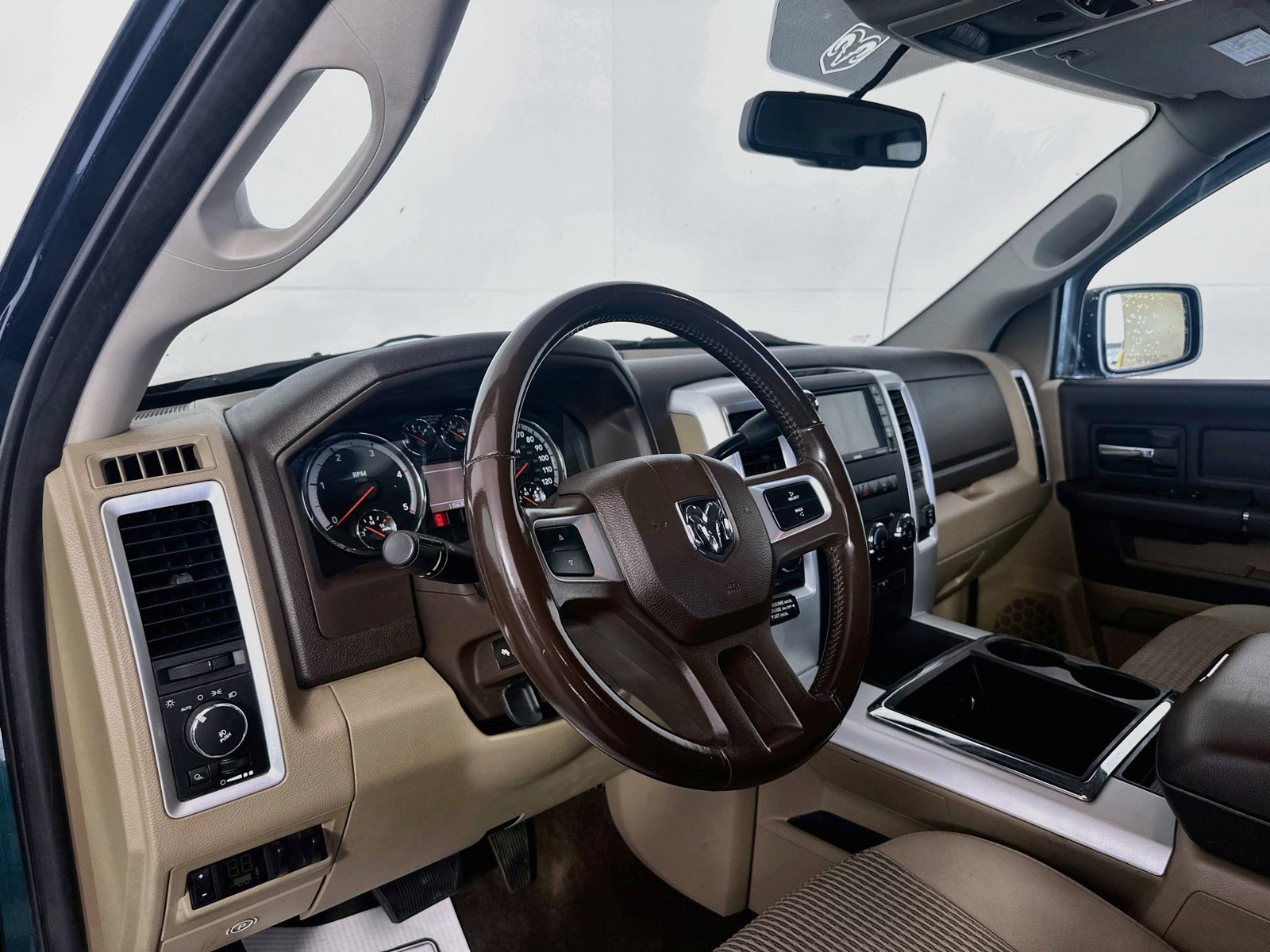 Used 2011 RAM 2500 Big Horn AWD/4WD image 9