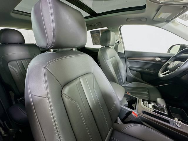 Used 2023 Audi Q5 2.0T Premium w/ Convenience Package image 29