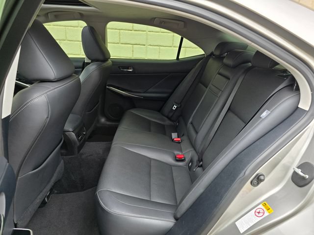 Used 2016 Lexus IS 200t RWD image 36
