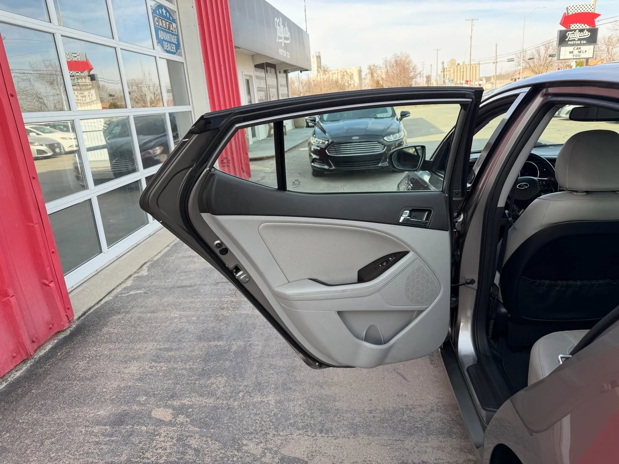 Used 2013 Kia Optima EX w/ Premium Pkg image 10