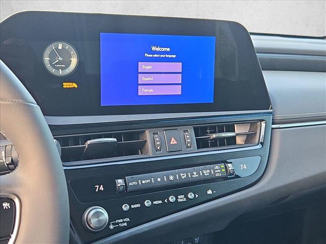 Used 2023 Lexus ES 250 w/ Premium Package AWD/4WD image 14