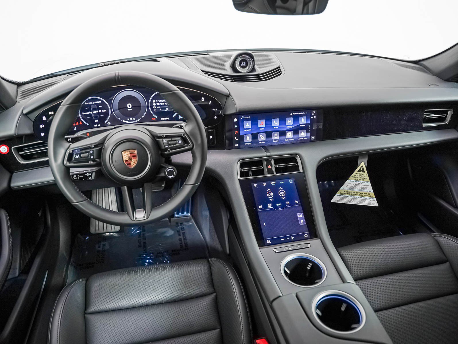 New 2026 Porsche Taycan 4 Cross Turismo AWD/4WD image 18