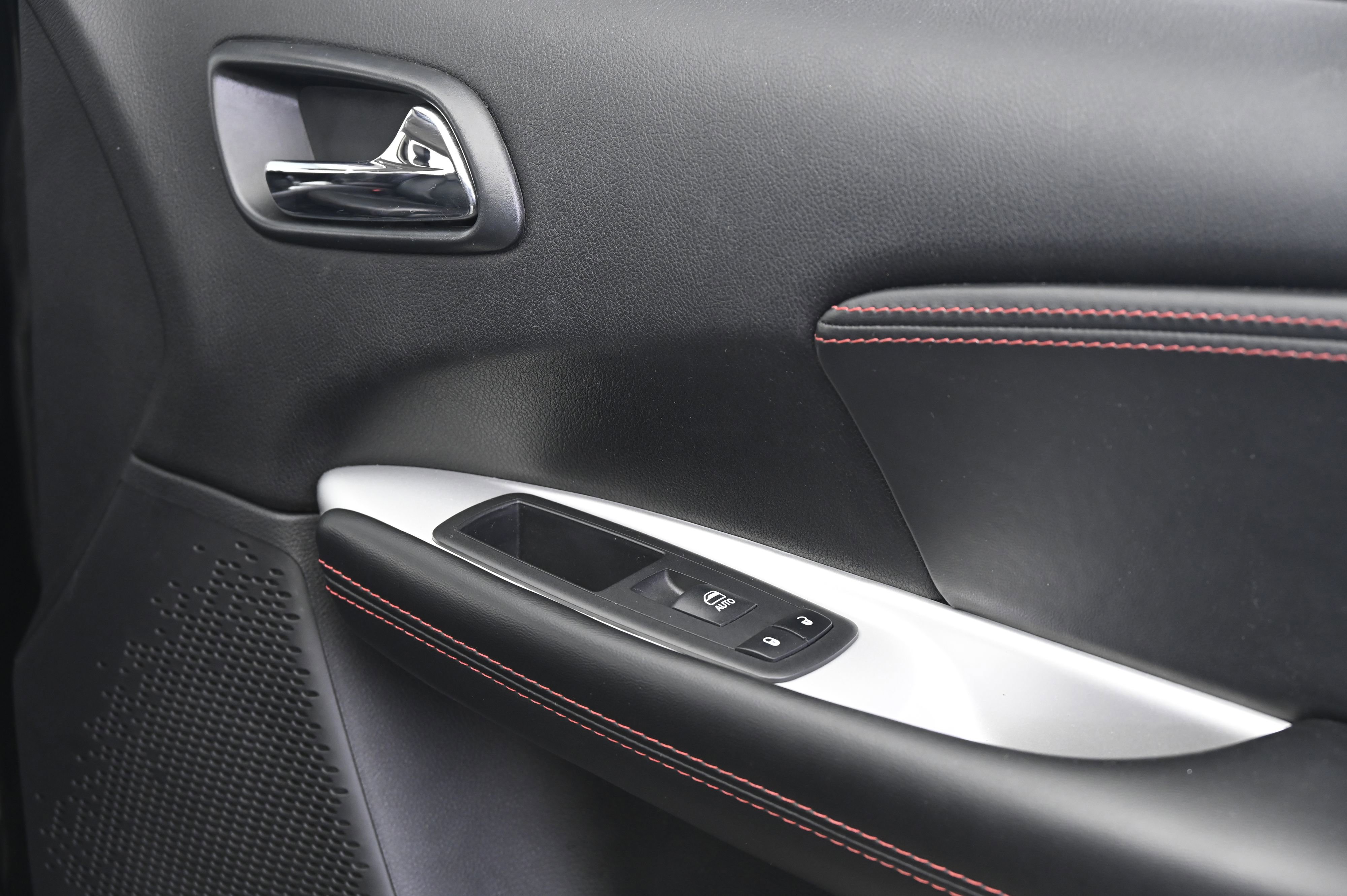 Used 2019 Dodge Journey GT image 23