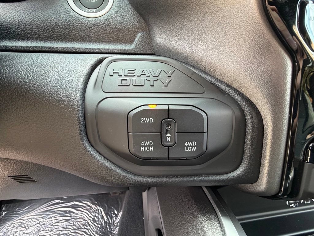 New 2026 RAM 2500 Big Horn AWD/4WD image 21