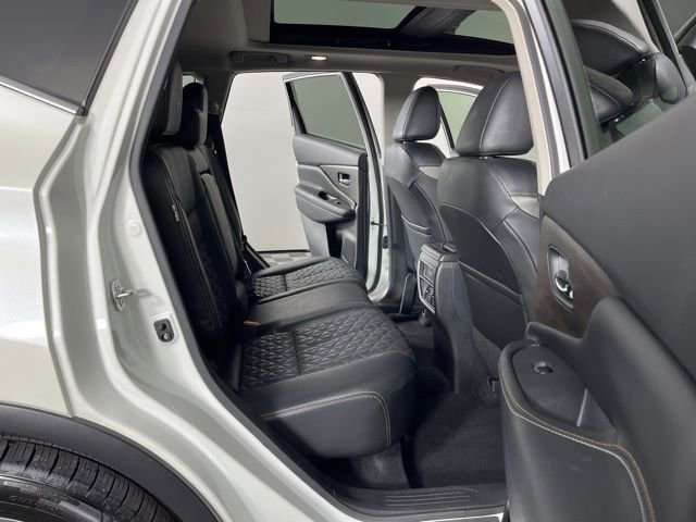 Used 2021 Nissan Murano Platinum w/ Cargo Package image 50