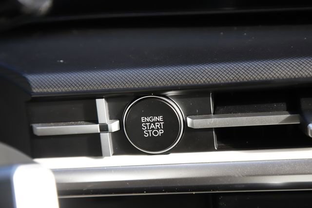 Used 2025 Hyundai Santa Fe SEL image 21