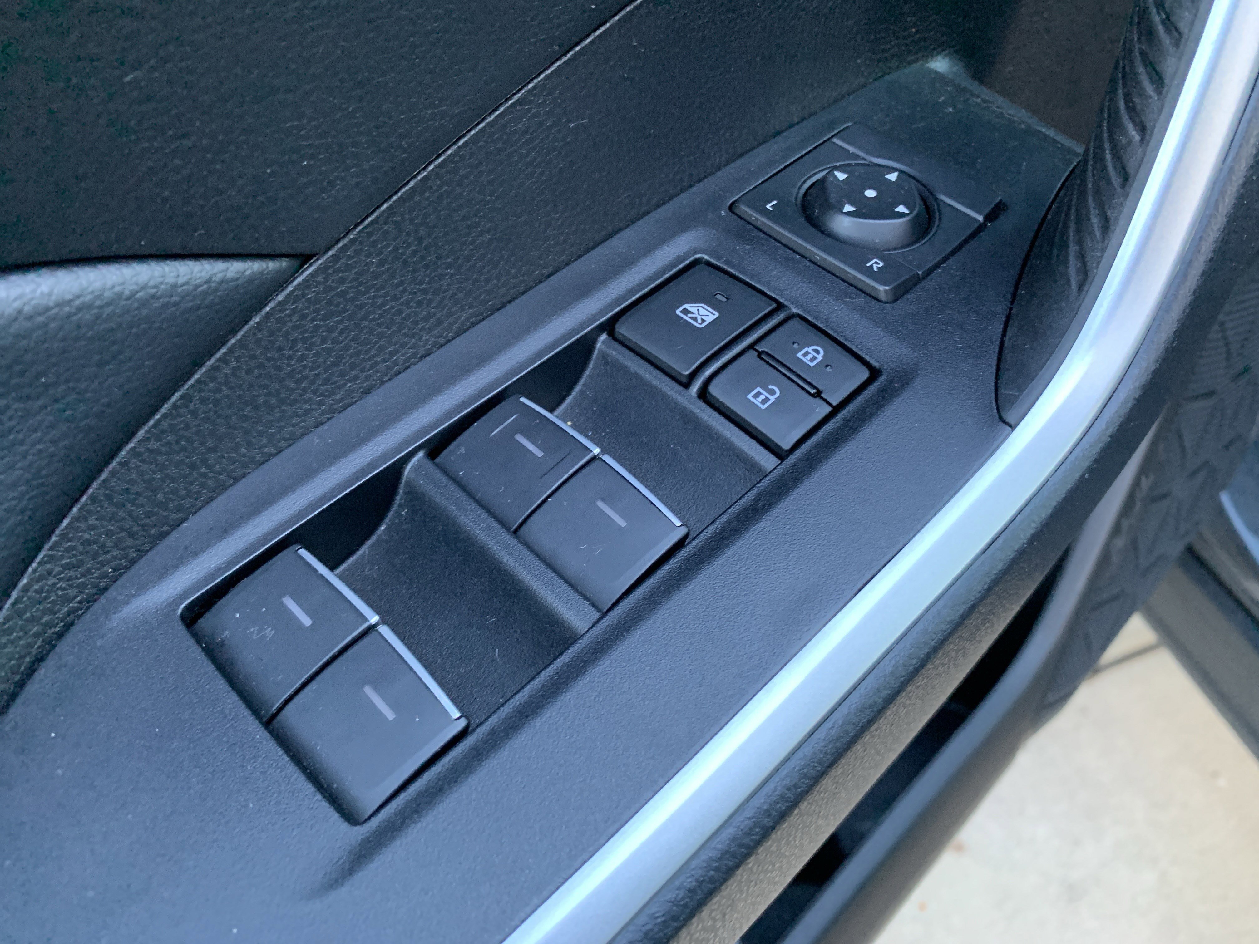 Used 2024 Toyota RAV4 XLE Premium image 15