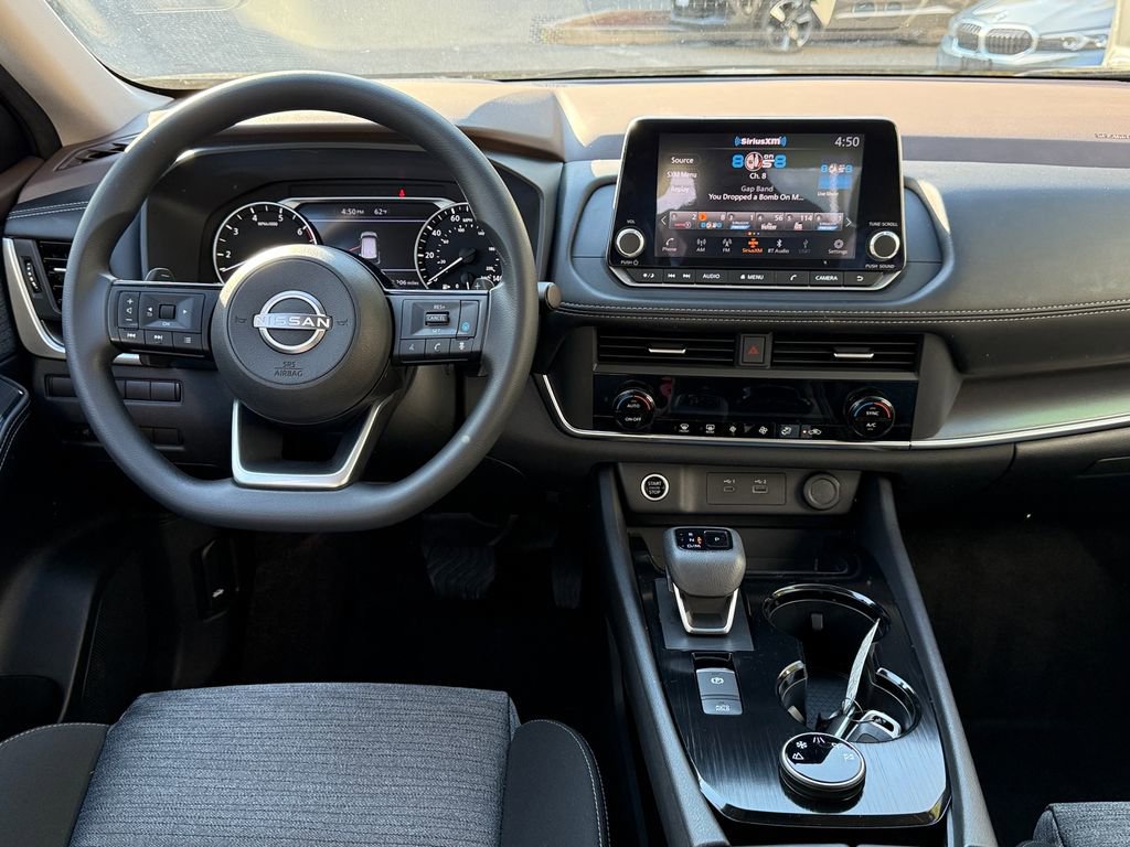 Used 2023 Nissan Rogue SV AWD/4WD image 12
