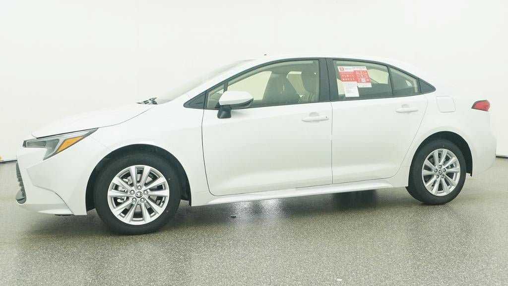 New 2026 Toyota Corolla LE w/ LE Premium Package FWD image 18
