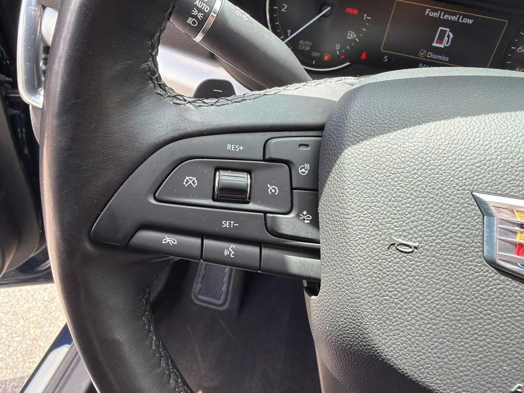 Used 2019 Cadillac XT4 Premium Luxury w/ Cold Weather Package AWD/4WD image 17