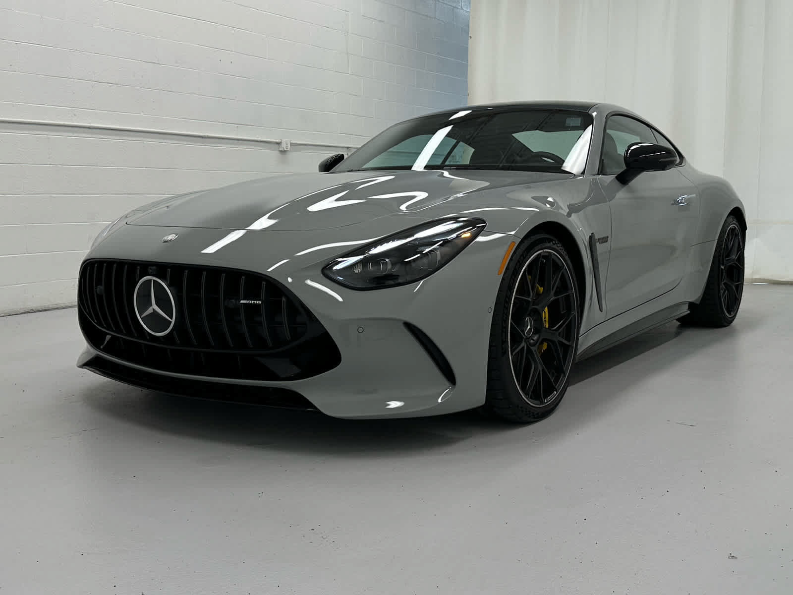 Used 2024 Mercedes-Benz AMG GT 55 image 4