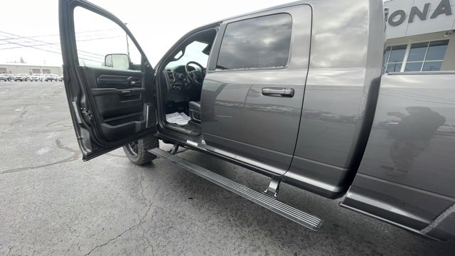Used 2022 RAM 3500 Limited image 11