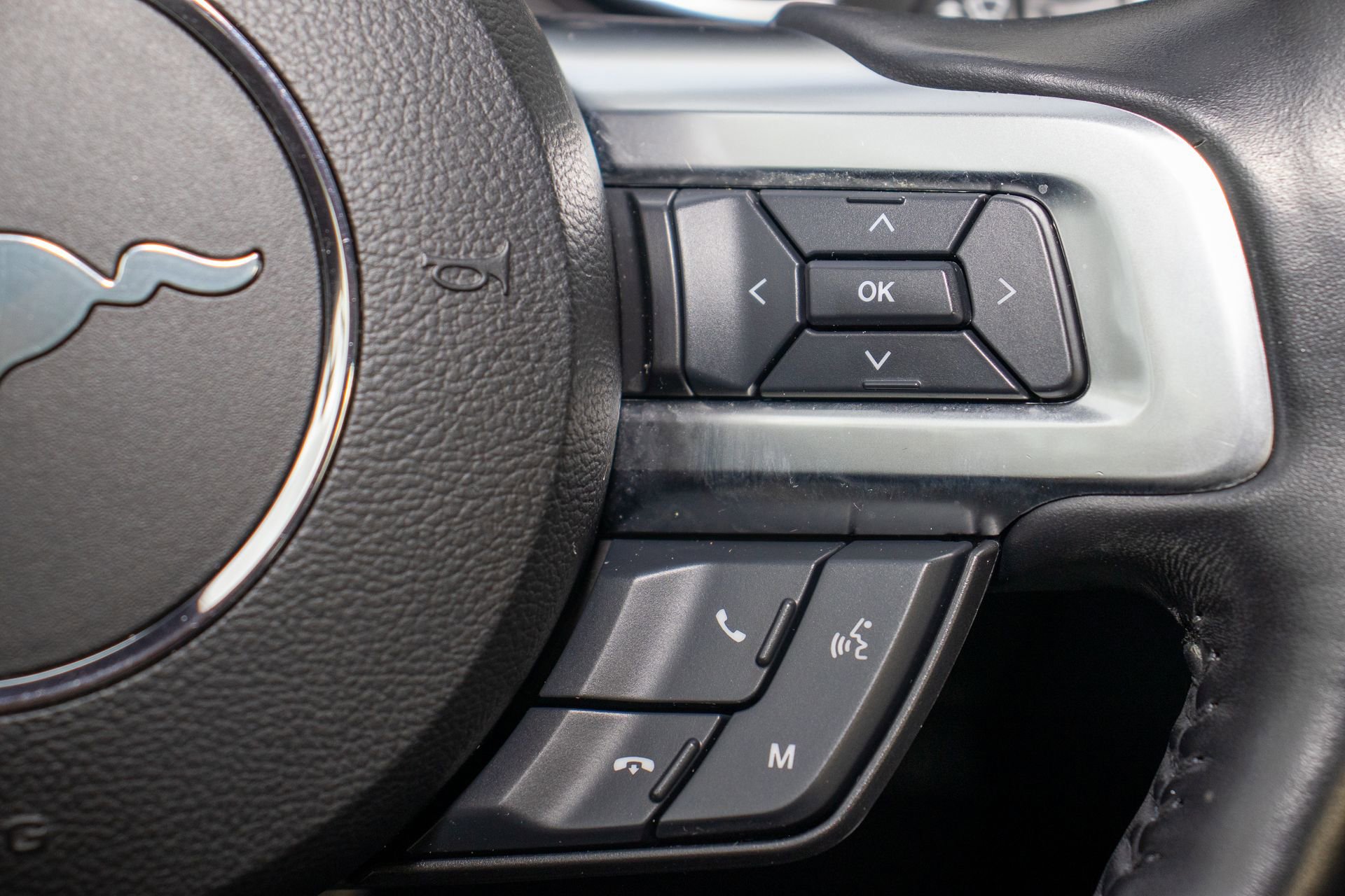 Used 2019 Ford Mustang Premium w/ Ecoboost Performance Package image 25