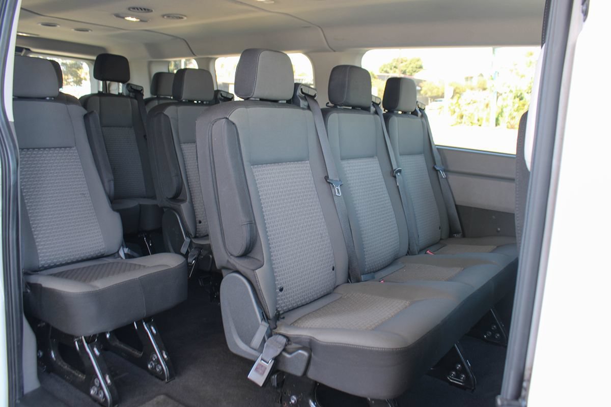 Used 2023 Ford Transit 350 XLT RWD image 12