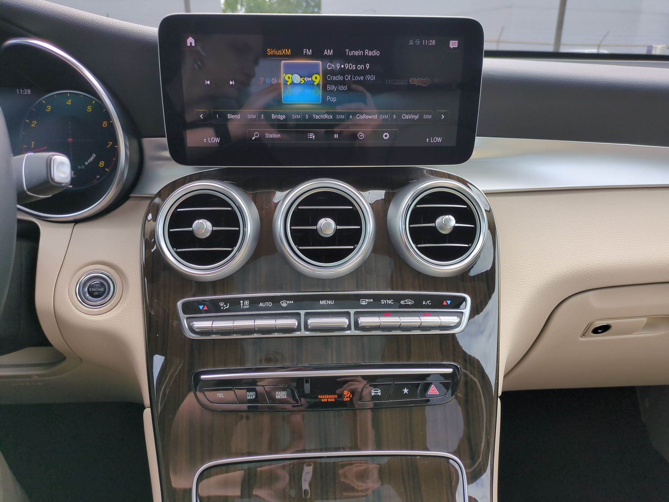 Certified 2022 Mercedes-Benz GLC 300 image 21