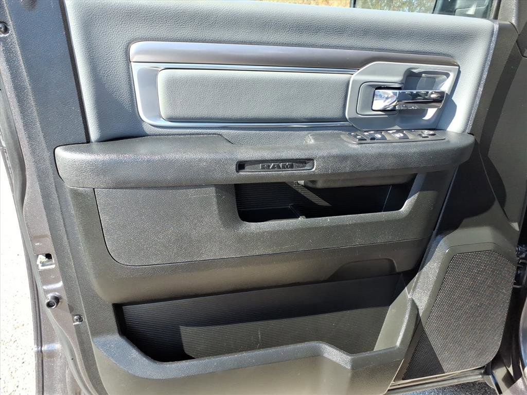 Used 2024 RAM 1500 Classic SLT image 12