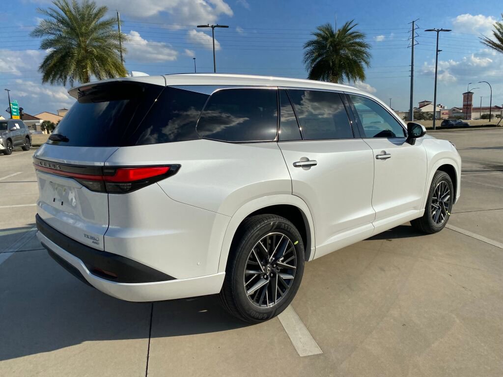 New 2026 Lexus TX 350 AWD image 3