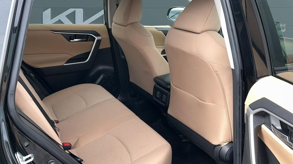 Used 2023 Toyota RAV4 XLE image 14