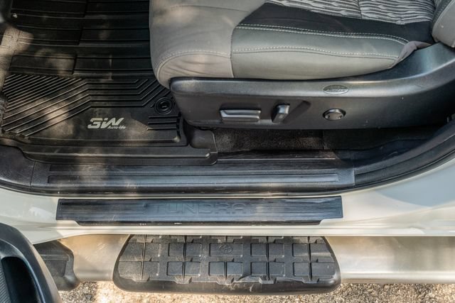 Used 2019 Toyota Tundra SR5 w/ TRD Off Road Package AWD/4WD image 18