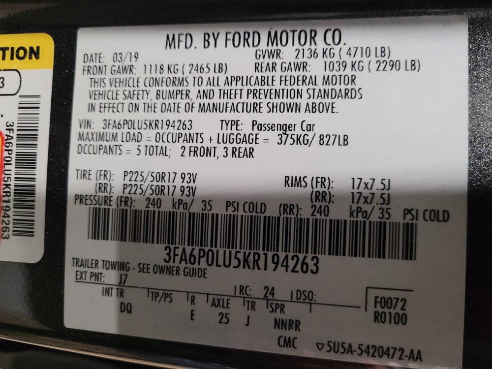 Used 2019 Ford Fusion SE FWD image 33
