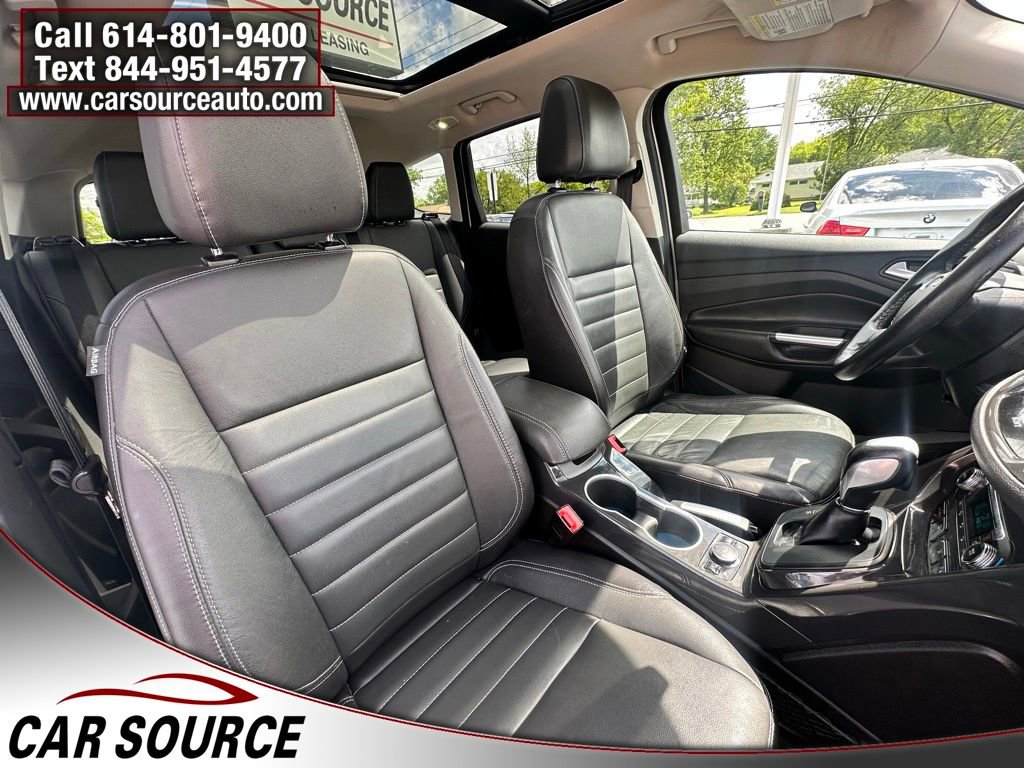 Used 2016 Ford Escape Titanium w/ Equipment Group 301A AWD/4WD image 25