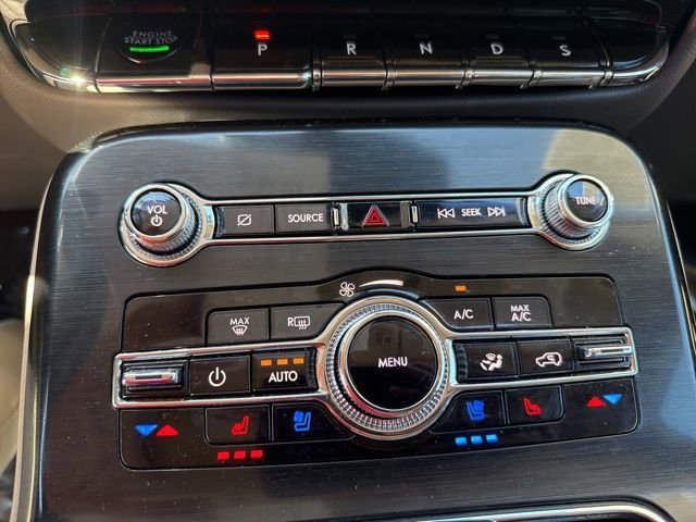 Used 2021 Lincoln Nautilus Reserve image 35