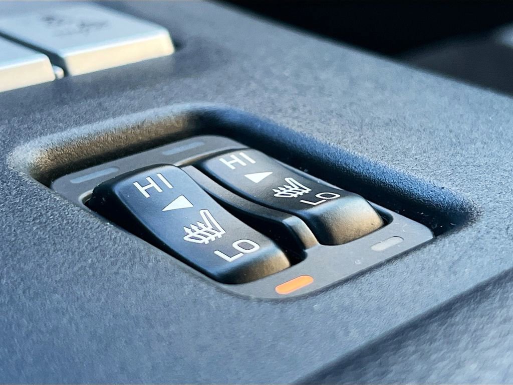 Used 2024 Toyota GR86 Premium RWD image 19
