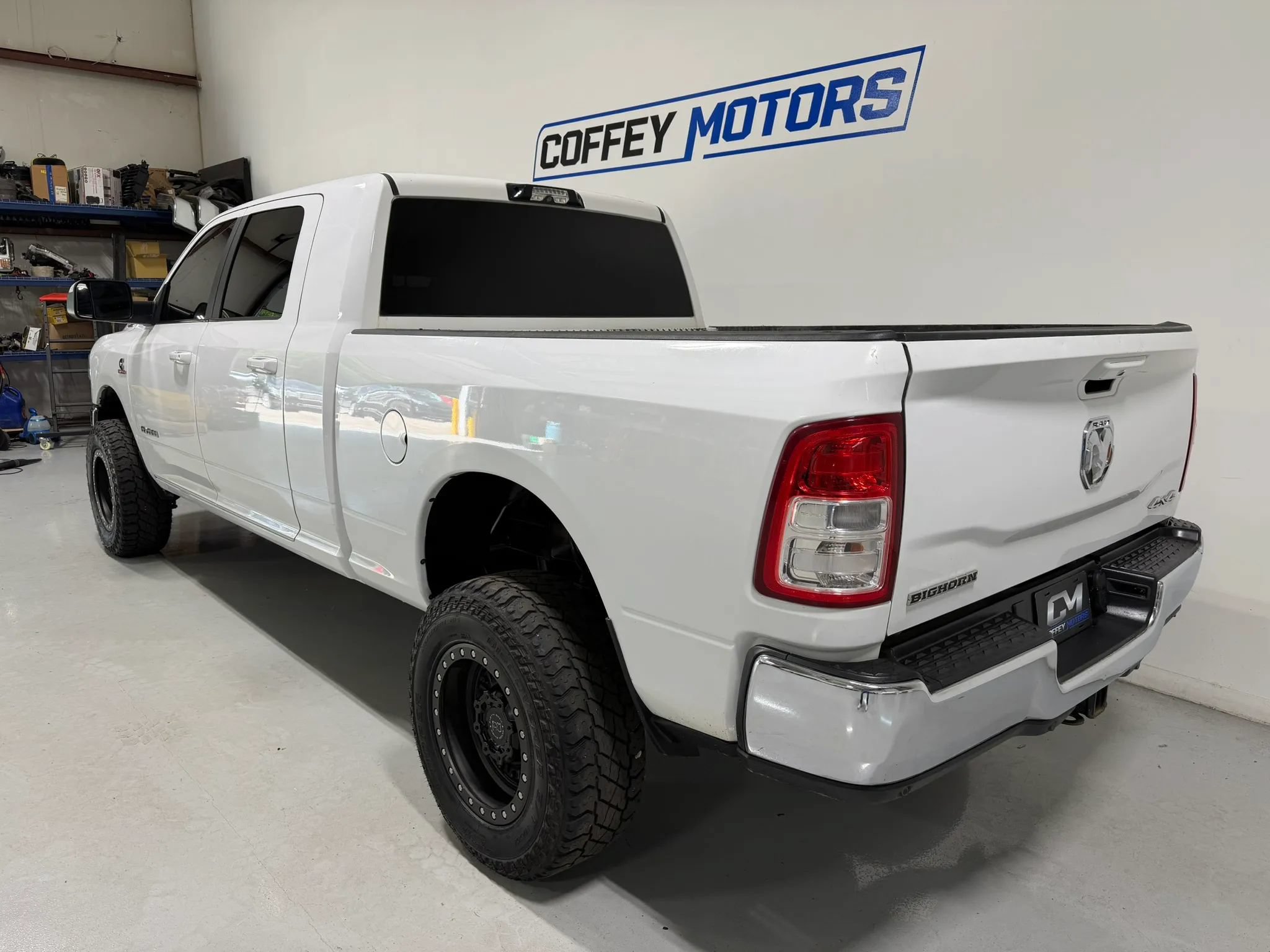 Used 2022 RAM 2500 Big Horn w/ Level A Equipment Group AWD/4WD image 4