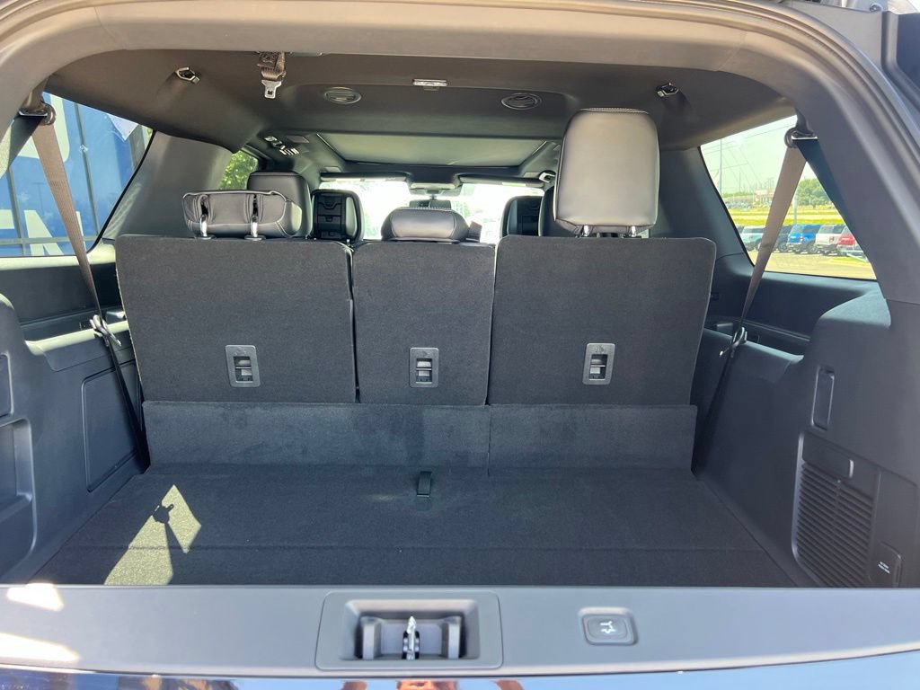 New 2027 Ford Expedition Max Platinum w/ Stealth Appearance Package AWD/4WD image 9