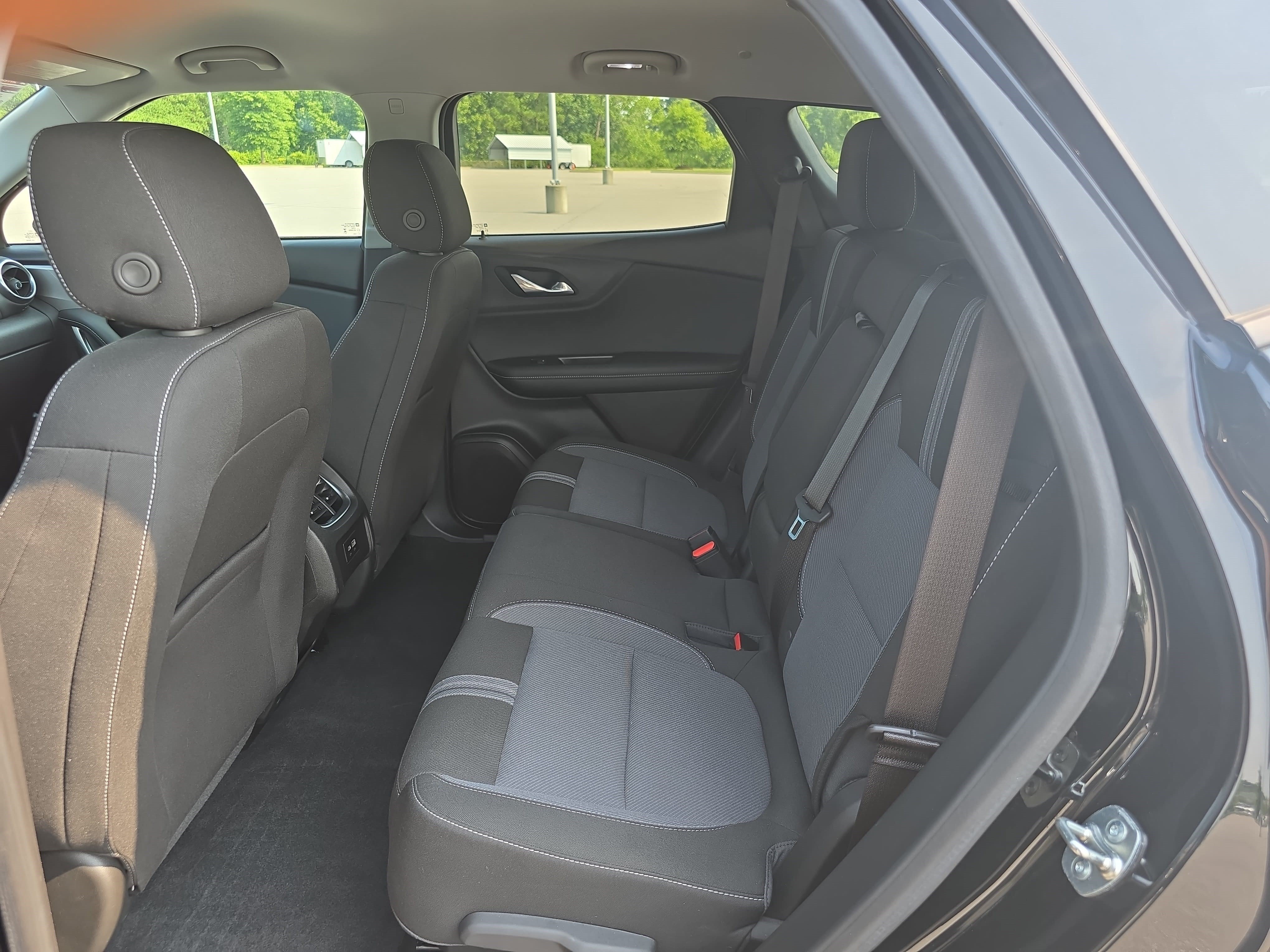 Used 2024 Chevrolet Blazer LT w/ Convenience Package FWD image 14