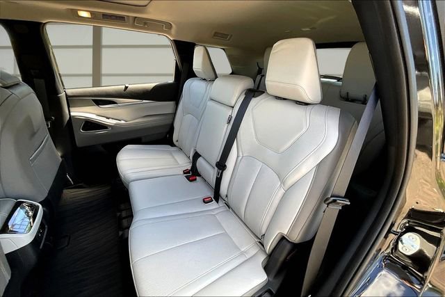 Certified 2026 INFINITI QX60 Luxe w/ Cargo Package FWD image 26