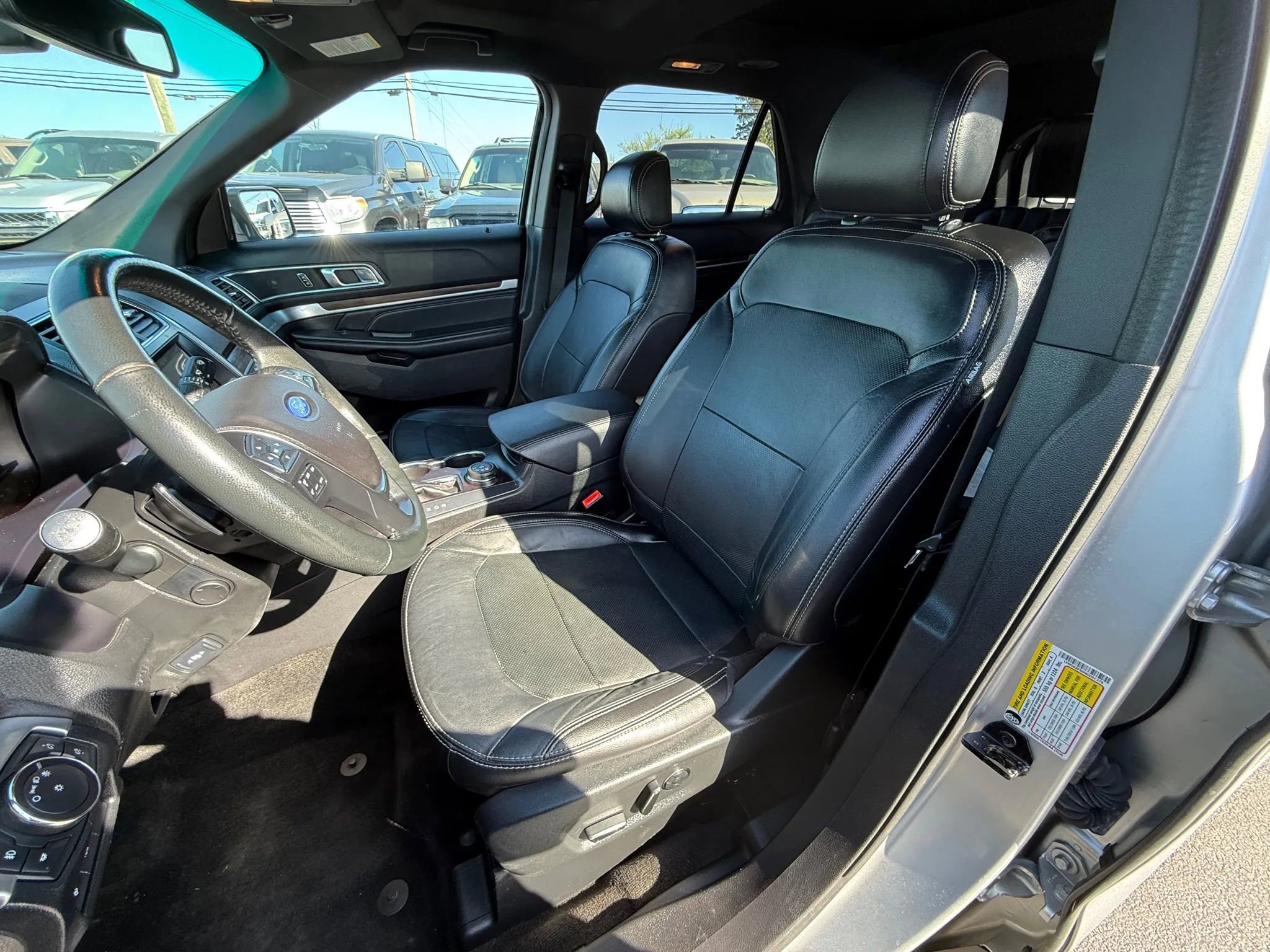 Used 2017 Ford Explorer Limited w/ Equipment Group 301A image 11